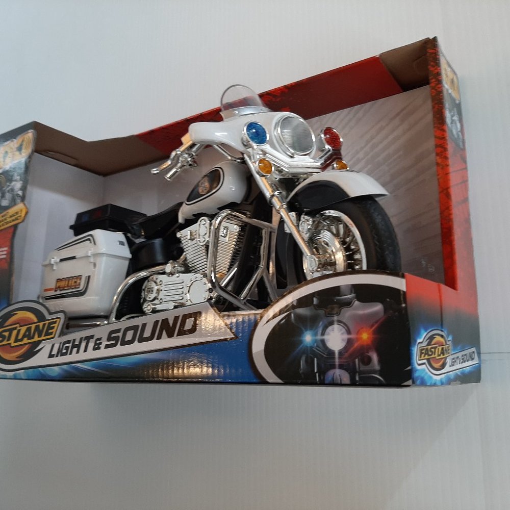 Fast Lane motorcycle Harly Davidson with Lights & Sounds